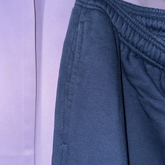 GAP x Disney Logo Fleece Jogger - Picture 4 of 8